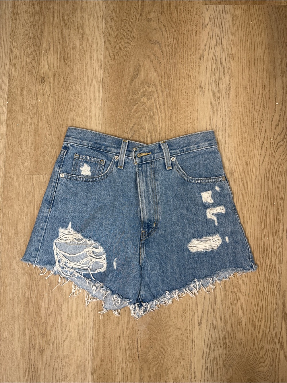 Levi’s High Waisted Mom jean shorts